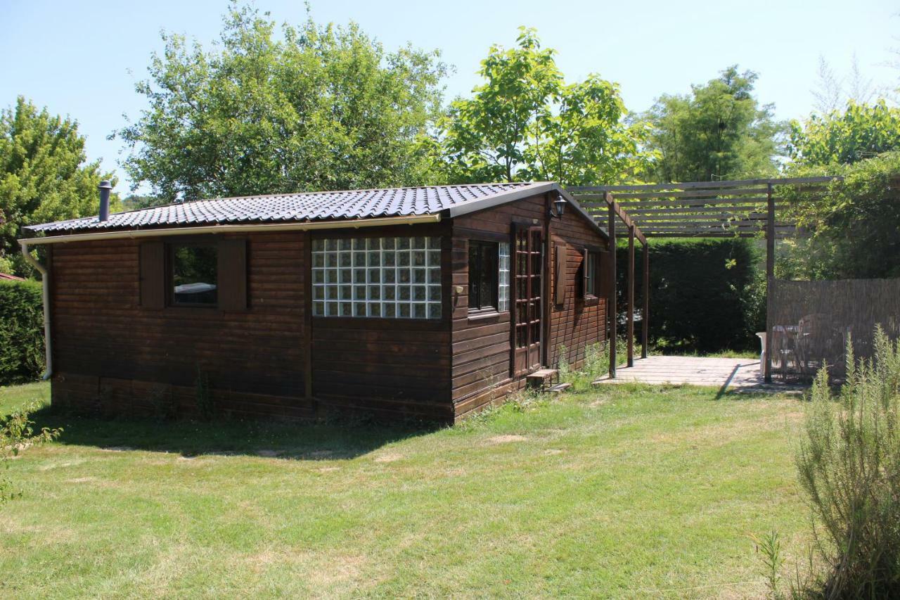 Camping Familial Paisible Avec Piscine, Mobil Home , Chalet, Studio & Emplacement Nue Casties-Labrande エクステリア 写真